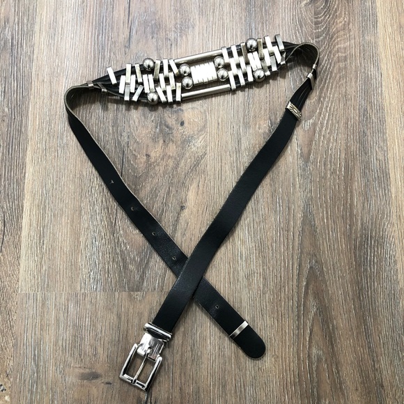 Vintage Black Leather Belt - Picture 6 of 17